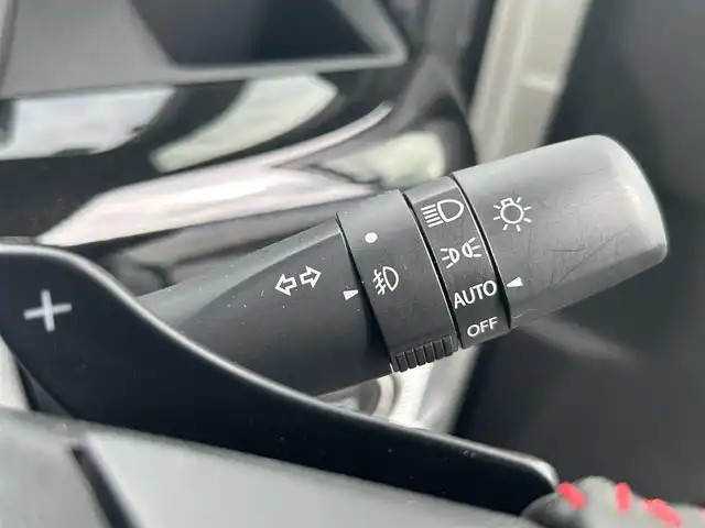 スズキ スペーシア カスタム HYBRID XS ターボ 福島県 2019(令1)年 2.4万km ピュアホワイトP デュアルセンサーブレーキサポート/クルーズコントロール/車線逸脱支援システム/純正ナビゲーション/型番：KXM-E504W/【CD/DVD/SD/USB/BT/TV】/バックカメラ/ビルトインETC/ドライブレコーダー/両側電動スライドドア/運転席シートヒーター/ステアリングリモコン/パドルシフト/アイドリングストップ/リアサーキュレーター/リアドアロールサンシェード/シートバックテーブル/LEDオートライト/LEDフォグランプ/純正フロアマット/純正ドアバイザー