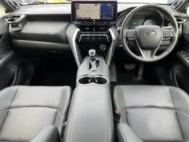 トヨタ ハリアー Z レザーパッケージ 奈良県 2021(令3)年 0.7万km ホワイトパールクリスタルシャイン 純正フルセグナビ　/全方位モニター　/ＪＢＬプレミアムサウンド　/ＥＴＣ２．０　/デジタルインナーミラー　/パノラマスライディングルーフ　/ステアリングヒーター/シートヒーター/シートクーラー/モデリスタエアロ　/純正アルミホイール/電動リアゲート/ＬＥＤヘッドライト