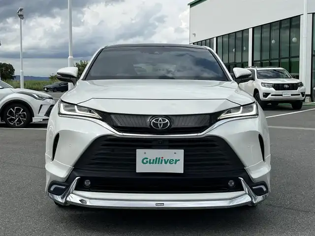 トヨタ ハリアー Z レザーパッケージ 奈良県 2021(令3)年 0.7万km ホワイトパールクリスタルシャイン 純正フルセグナビ　/全方位モニター　/ＪＢＬプレミアムサウンド　/ＥＴＣ２．０　/デジタルインナーミラー　/パノラマスライディングルーフ　/ステアリングヒーター/シートヒーター/シートクーラー/モデリスタエアロ　/純正アルミホイール/電動リアゲート/ＬＥＤヘッドライト