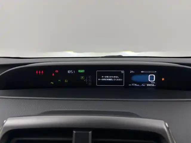 トヨタ プリウス S ツーリングセレ ブラックED 愛知県 2022(令4)年 3万km プレシャスブラックパール トヨタセーフティセンス/　・プリクラッシュセーフティ/　・アダプティブクルーズコントロール/　・レーンキープアシスト/純正ナビ付ディスプレイオーディオ/　ーBT/フルセグTV/USB/AppleCarPlay/AndroidAuto/バックカメラ/ビルトインETC/ドラレコ/レザーシート/シートヒーター/純正17インチAW/スマートキー/プッシュスタート