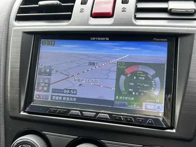 スバル インプレッサ スポーツ 1．6i－L 愛媛県 2012(平24)年 14.4万km サテンホワイトパール carrozzeria7型ナビ/黒革温電動シート/STiシフトノブ/STiフロントスポイラー/プッシュスタート/純正ラバーマット/ETC/横滑り防止装置/シガーソケット/ISOFIX/現状サマー(純正AW)(195/65/R15)/禁煙車