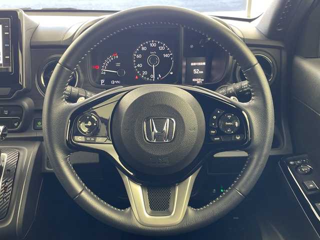 ホンダ Ｎ ＯＮＥ プレミアム ツアラー 岐阜県 2021(令3)年 2.7万km プレミアムアイボリーパールⅡ 純正ナビ/　(DISC/USB/AM/FM/Bluetooth)/バックカメラ/衝突軽減ブレーキ/レーンキープアシスト/コーナーセンサー/レーダークルーズコントロール/ハーフレザーシート/シートヒーター/純正ドライブレコーダー/ビルトインETC/LEDヘッドライト/純正アルミホイール/純正フロアマット