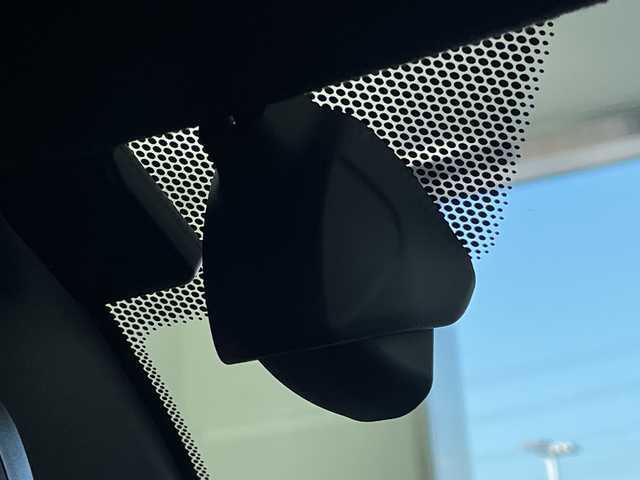 ホンダ Ｎ ＯＮＥ プレミアム ツアラー 岐阜県 2021(令3)年 2.7万km プレミアムアイボリーパールⅡ 純正ナビ/　(DISC/USB/AM/FM/Bluetooth)/バックカメラ/衝突軽減ブレーキ/レーンキープアシスト/コーナーセンサー/レーダークルーズコントロール/ハーフレザーシート/シートヒーター/純正ドライブレコーダー/ビルトインETC/LEDヘッドライト/純正アルミホイール/純正フロアマット