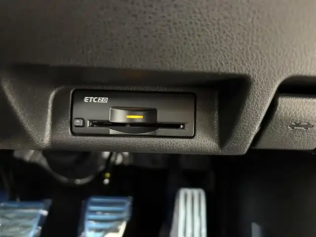 日産 フェアレディ Ｚ バージョンST 愛知県 2024(令6)年 0.1万km 青Ⅱ 6速MT/ターボ/純正9インチナビ/　　BT/フルセグ/BOSEサウンドシステム/バックカメラ/ビルトインETC2.0/革巻きステアリング/ステアリングリモコン/インテリジェントクルーズコントロール/インテリジェントエマージェンシーブレーキ/LDW/ふらつき防止機能/ハーフレザーシート/パワーシート/シートヒーター/純正LEDヘッドライト/リヤフォグランプ/純正19インチアルミホイール