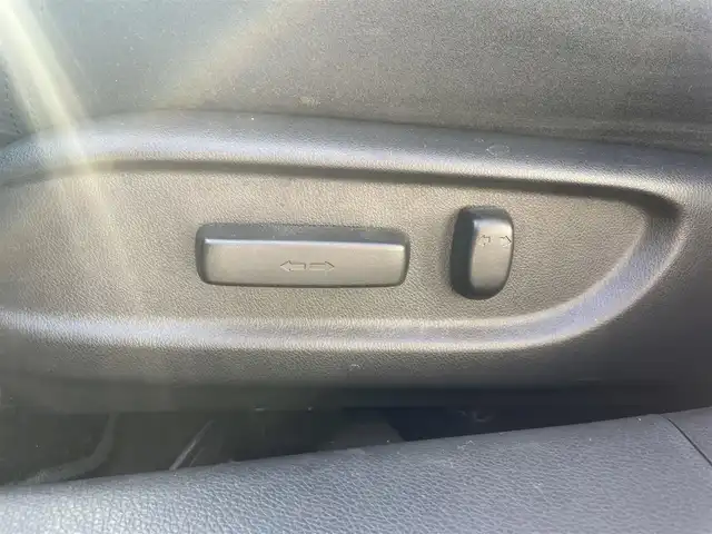 ホンダ アコード ハイブリッド LX 富山県 2014(平26)年 10.2万km ホワイトオーキッドパール ワンオーナー／/メーカーナビ／/フルセグＴＶ／/Ｂｌｕｅｔｏｏｔｈ／/ＤＶＤ再生／/バックカメラ／/前席パワーシート／/クルーズコントロール／/ステアスイッチ／/スマートキー／/プッシュスタート／/ＨＩＤオートライト/フォグライト