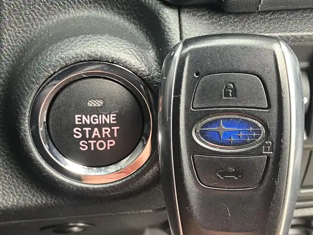 スバル フォレスター ハイブリッド アドバンス 道南・函館 2018(平30)年 2.9万km クリスタルホワイトP /純正メモリナビ//フルセグTV//バックカメラ//サイドカメラ//ETC//パワーバックドア//フロントパワーシート//全席シートヒーター//ステアリングヒーター//プリクラッシュセーフティ//レーダークルーズコントロール//レーンキープアシスト//ブラインドスポットモニター//LEDヘッドライト//オートライト//スマートキー//エンジンプッシュスタート