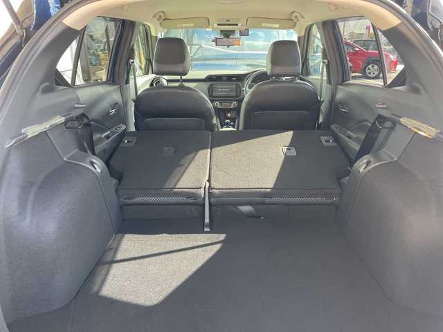 日産 キックス X 愛知県 2021(令3)年 3.1万km ダークブルー プロパイロット2.0/純正ナビ　SDカードなし/全方位カメラ/クルーズコントロール/バックカメラ/コーナーセンサー/純正アルミホイール/LEDヘッドライト/インテリジェントミラー/オートライト/ドライブレコーダー/ETC/衝突軽減システム/フルセグ/CD DVD/Bluetooth/ステアリングスイッチ/スマートキー/プッシュスタート