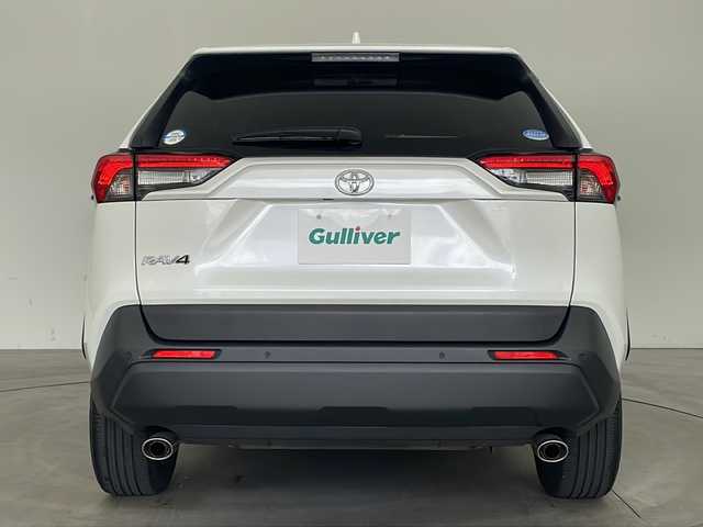 トヨタ ＲＡＶ４ X 兵庫県 2019(令1)年 3万km ホワイトパールクリスタルシャイン ・純正ナビ（NSCN-W68）/CD/Bluetooth/TV/・前後ドライブレコーダー/・ビルトインETC/・Toyota　Safety　Sense/プリクラッシュセーフティ/レーントレーシングアシスト/レーダークルーズコントロール/オートマチックハイビーム/ロードサインアシスト/・先行車発進告知機能/・パーキングサポートブレーキ/・クリアランスソナー/・ウインカー付きドアミラー/・純正フロアマット/・純正アルミホイール/・ＬＥＤヘッドライト/・スマートキー/・プッシュスタート