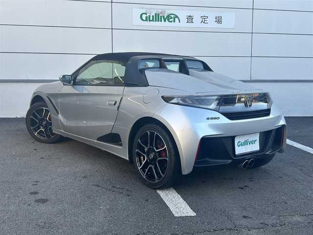 ホンダ Ｓ６６０ α 長崎県 2020(令2)年 0.5万km アラバスターシルバーメタリック 純正ディスプレイオーディオ/（Bluetooth）/バックカメラ/衝突軽減システム/デジタルインナーミラー/クルーズコントロール/ETC/ハーフレザーシート/シートヒーター/HKSマフラー/前後ドライブレコーダー/オートライト/プッシュスタート/USB/HDMI