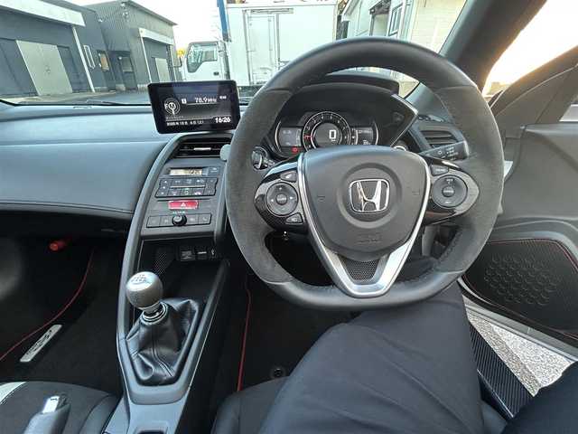 ホンダ Ｓ６６０ α 長崎県 2020(令2)年 0.5万km アラバスターシルバーメタリック 純正ディスプレイオーディオ/（Bluetooth）/バックカメラ/衝突軽減システム/デジタルインナーミラー/クルーズコントロール/ETC/ハーフレザーシート/シートヒーター/HKSマフラー/前後ドライブレコーダー/オートライト/プッシュスタート/USB/HDMI