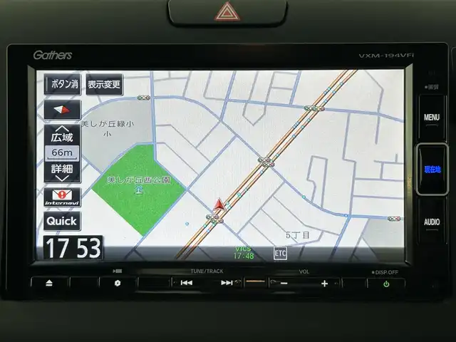 ホンダ フリード G ホンダセンシング 道央・札幌 2019(令1)年 4.8万km ホワイトオーキッドパール ・ワンオーナー/・４WD/・ギャザーズナビ（VXM-194VFi）/・CD/DVD/SD/BT/フルセグTV/・バックカメラ/・ビルトインETC/・純正エンジンスターター/・ホンダセンシング/・衝突被害軽減ブレーキ/・レーンキープアシスト/・アダプティブクルーズコントロール/・ステアリングスイッチ/・横滑り防止装置/・両側パワースライドドア/・前席シートヒーター/・ハロゲンヘッドライト/・ドアミラーウィンカー/・社外１５インチAW（冬タイヤ）/・積込夏タイヤ(185/65R15.残溝7mm＋純正キャップ付きスチールホイール)/・純正フロアマット/・プッシュスタート/・スマートキー/・スペアキー/・取扱説明書/・保証書