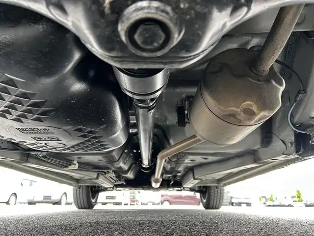 ダイハツ タフト G ターボ 滋賀県 2020(令2)年 2.2万km サンドベージュメタリック ガソリン/4WD(F4)/CVT/スカイフィールトップ/ルーフレール/9インチ純正ディスプレイオーディオ/(FM/AM/フルセグ/Bluetooth/USB)/パノラマモニター/バックカメラ/ETC/前後ドライブレコーダー/スマートアシスト/・プリクラッシュブレーキアシスト	/・踏み間違い防止アシスト	/・前方衝突防止支援システム	/・レーンキープアシスト	/・アダプティブクルーズコントロール/・標識検知機能/運転席・助手席シートヒーター/アイドリングストップ/電動格納ミラー/電動パーキング/ブレーキホールド/革巻きステアリング/ステアリングスイッチ/オートライト/LEDヘッドライト/フロントフォグ/フルオートエアコン/プッシュスタート/スマートキー/スペアキー/純正ゴムフロアマット