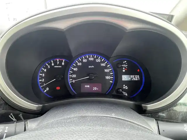日産 エルグランド ライダー ハイパフォーマンス白本革パワーシート 三重県 2011(平23)年 10万km 黒 純正HDDメーカーナビ/アラウンドビューモニター/後席フリップダウンモニター/パワースライドドア（運転席側/助手席側）/パワーバックドア/225/55R18タイヤ/　＊18インチアルミホイール/パワーシート（運転席/助手席）/シートヒーター（運転席/助手席）/3列目格納シート/インテリジェントキー/プッシュスタート