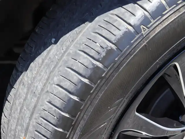 トヨタ ライズ G 神奈川県 2019(令1)年 2.9万km シャイニングホワイトパール ワンオーナー/ドラレコ前後/純正メモリナビ/フルセグテレビ/バックカメラ/ETC2.0/アイドリングストップ/ドアバイザー/プッシュスタート/4WD/純正16AW/コーナーセンサー前後/LEDデジタルメーター/保証書/取説/スペアキー×1(スマートキー)/記録簿(R3/5)