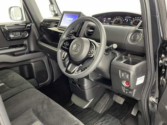 ホンダ Ｎ ＢＯＸ カスタム L 宮崎県 2023(令5)年 0.9万km ミッドナイトブルービームM 禁煙車/ホンダセンシング/純正8型ナビTV/（VXM-215VFEi/CD/DVD/Bluetooth/フルセグTV)/純正バックカメラ/純正ドライブレコーダー/純正LEDオートライト/純正LEDフォグ/純正14インチアルミ/純正エアロ/純正ルーフエンドスポイラー/純正フロアマット/両側電動スライドドア/アダプティブクルーズコントロール/レーンディパーチャーアラート/クリアランスソナー/オートエアコン（プラズマクラスター）/前席シートヒーター/ウインカードアミラー/ETC/スマートキー/プッシュエンジンスタート/スペアキー/新車時保証書/取扱い説明書