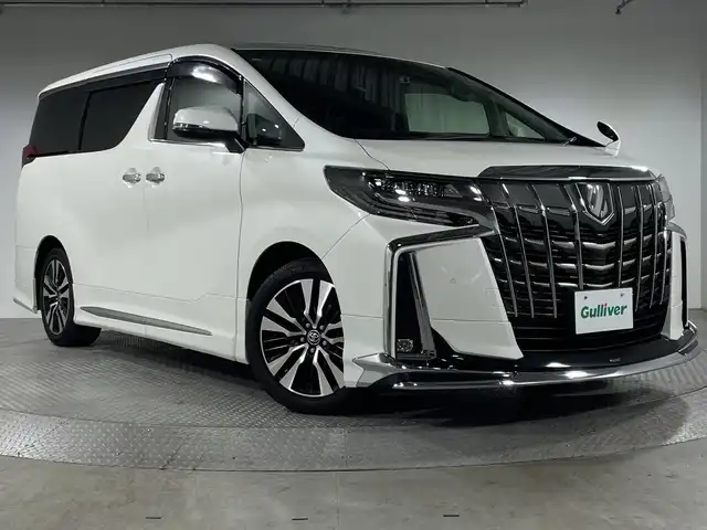 トヨタ アルファード S Cパッケージ 神奈川県 2021(令3)年 4.1万km ホワイトパールクリスタルシャイン ツインムーンルーフ/モデリスタエアロ/ブラインドスポットモニター/デジタルインナーミラー/純正9型ディスプレイオーディオ/DVD フルセグ Bluetooth USB/バックカメラ/両側パワースライドドア/セーフティセンス/レーントレーシングアラート/クリアランスソナー/パーキングサポートブレーキ/リアクロストラフィックアラート/ロードサインアシスト/プリクラッシュセーフティ/レーダークルーズコントロール/レザーシート/パワーシート/前席シートヒーター/運転席シートメモリー/オートホールド/革巻きステアリング/ステアリングヒーター/ステアリングリモコン/パワーバックドア/前後ドライブレコーダー/デジタルインナーミラー/純正フロアマット/LEDヘッドライト/オートライト/オートマチックハイビーム/純正18インチアルミホイル/スマートキー/プッシュスタート