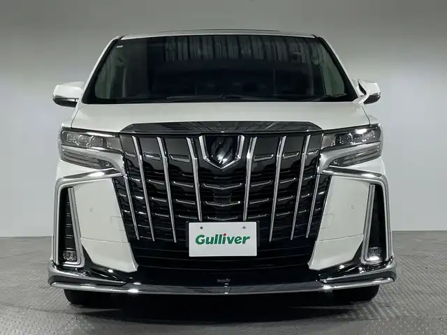 トヨタ アルファード S Cパッケージ 神奈川県 2021(令3)年 4.1万km ホワイトパールクリスタルシャイン ツインムーンルーフ/モデリスタエアロ/ブラインドスポットモニター/デジタルインナーミラー/純正9型ディスプレイオーディオ/DVD フルセグ Bluetooth USB/バックカメラ/両側パワースライドドア/セーフティセンス/レーントレーシングアラート/クリアランスソナー/パーキングサポートブレーキ/リアクロストラフィックアラート/ロードサインアシスト/プリクラッシュセーフティ/レーダークルーズコントロール/レザーシート/パワーシート/前席シートヒーター/運転席シートメモリー/オートホールド/革巻きステアリング/ステアリングヒーター/ステアリングリモコン/パワーバックドア/前後ドライブレコーダー/デジタルインナーミラー/純正フロアマット/LEDヘッドライト/オートライト/オートマチックハイビーム/純正18インチアルミホイル/スマートキー/プッシュスタート