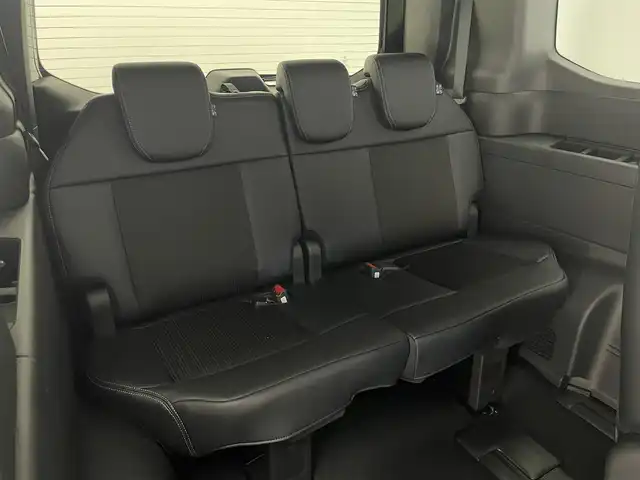 ホンダ ステップワゴン スパーダ eHEV 愛知県 2025(令7)年 0.1万km未満 クリスタルブラックパール 登録済未使用車/純正11.4型ナビ/フルセグTV/Blutooth/バックカメラ/後席モニター/両側パワースライドドア/パワーバックドア/BSM/ホンダセンシング/レーダークルーズコントロール/LEDヘッドライト/ハーフレザーシート/－－－－－－－－－－－－－－－－－/スパーダ　e:HEV　3CJ4AZ　11.4インチナビHonda CONNECTナビ LXM-247VFLi(317900円)