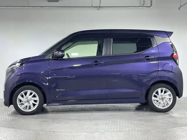 日産 デイズ ハイウェイスターX 神奈川県 2020(令2)年 1.5万km アメジストパープル 純正7型メモリーナビゲーション【MJ118D-W】/フルセグ　ipod SD　AM FM Bluetooth　USB　CD　VTR　AUX/バックカメラ/インテリジェントエマージェンシーブレーキ/車線逸脱警報/踏み間違い防止アシスト/車線逸脱防止支援システム/前方衝突予測警報/ふらつき警報/標識検知機能/先行車発進お知らせ/フロントバックソナー/アイドリングストップ/SOSコール/革巻きステアリング/自動防眩ミラー/プッシュスターター/インジェントキー/LEDヘッドランプ/LEDフロントフォグランプ/オートライト/ハイビームアシスト/純正サイドシル・リアスポイラー/純正１４インチアルミホイール