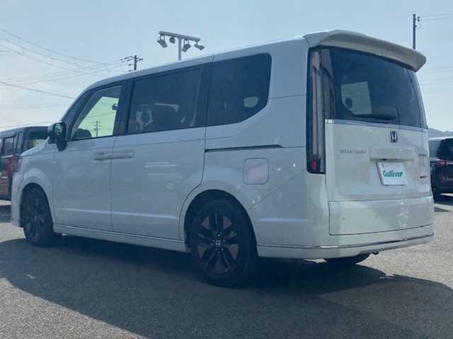 ホンダ ステップワゴン スパーダ eHEV 兵庫県 2022(令4)年 2.7万km パール 純正11.4インチコネクテッドナビ/・BT/・フルセグTV/・CD/DVD/追従付きクルーズコントロール/ブラインドスポットモニター/レーンアシスト/カーテンエアバック/前後コーナーセンサー/前後ドラレコ/SOSボタン