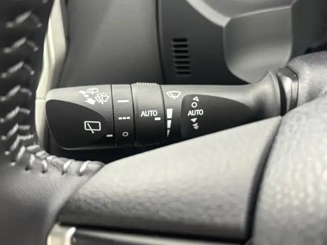 トヨタ ランドクルーザー プラド TX Lパッケージ マットブラED 福井県 2023(令5)年 0.6万km ホワイトパールクリスタルシャイン 純正９型ナビ/（Ｂｌｕｅｔｏｏｔｈ／ＴＶ／ＣＤ／ＤＶＤ/フルセグ）/バックカメラ/サンルーフ/ルーフレール/純正１８インチアルミホイール/純正ビルトインＥＴＣ/スマートキー/トヨタセーフティセンス/前後コーナーセンサー/ガナドールマフラー