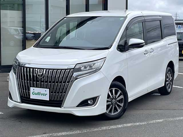 トヨタ エスクァイア Gi 道東・釧路十勝 2019(令1)年 7万km ホワイトパールクリスタルシャイン ・４WD/・寒冷地仕様/・社外SDメモリナビ/（CD・AM・FM・BT）/・バックカメラ/・合皮シート/・前席シートヒーター/・クルーズコントロール/・オートハイビーム/・プリクラッシュセーフティ/・白線逸脱防止機能/・衝突被害軽減ブレーキ/・アイドリングストップ/・フォグライト/・電動格納ミラー/・社外ドアバイザー/・社外フロアマット/・純正15インチアルミホイール/・
