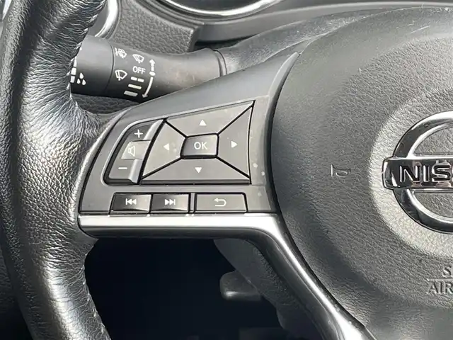 日産 エクストレイル 20X 道央・札幌 2018(平30)年 2.8万km ブリリアントホワイトパール ・４WD/・ワンオーナー/・衝突軽減ブレーキ/・純正SDナビ/　CD＆BT＆AUX＆TV/・全方位カメラ/・バックカメラ/・フロントカメラ/・サイドカメラ/・デジタルインナーミラー/・コーナーセンサー/・レーンキープアシスト/・パーキングアシスト/・オートエアコン/・オートライト/・前方ドライブレコーダー/・前席シートヒーター/・ダウンヒルアシスト/・パワーバックドア/・アイドリングストップ/・ミラーヒーター/・社外AW＆冬タイヤ積込/　225/60/18 ５分山/・純正フロアマット/・ドアバイザー/・ウィンカーミラー/・フォグライト/・スペアキー