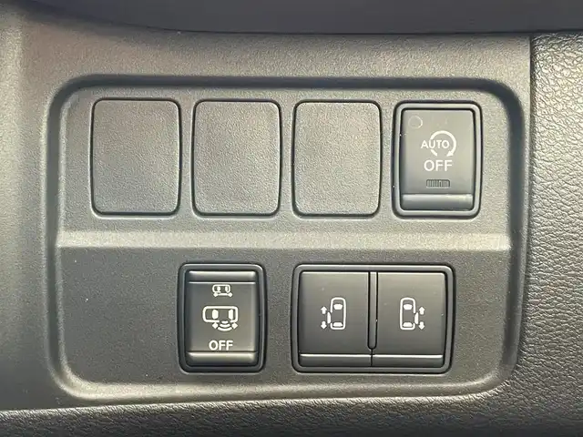 日産 セレナ ハイウェイスター V 愛知県 2019(令1)年 4.1万km ブリリアントホワイトパール 純正ナビ　後席モニター　禁煙車　全方位カメラ　セーフティパックＢ　プロパイロット　パーキングアシスト　ハンズフリー両側パワスラ　ＢＳＭ　電動パーキング　ＥＴＣ　コーナーセンサー　ＬＥＤライト　フォグ　純正16インチアルミホイール