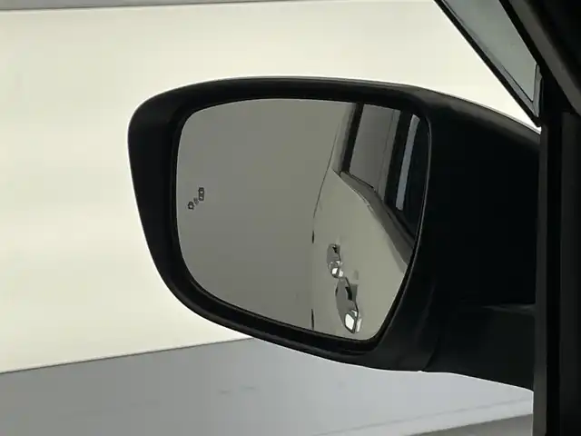 日産 セレナ ハイウェイスター V 愛知県 2019(令1)年 4.1万km ブリリアントホワイトパール 純正ナビ　後席モニター　禁煙車　全方位カメラ　セーフティパックＢ　プロパイロット　パーキングアシスト　ハンズフリー両側パワスラ　ＢＳＭ　電動パーキング　ＥＴＣ　コーナーセンサー　ＬＥＤライト　フォグ　純正16インチアルミホイール