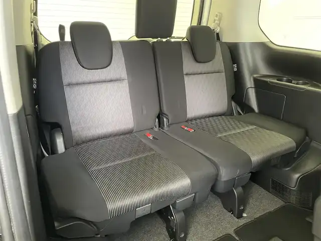 日産 セレナ ハイウェイスター V 愛知県 2019(令1)年 4.1万km ブリリアントホワイトパール 純正ナビ　後席モニター　禁煙車　全方位カメラ　セーフティパックＢ　プロパイロット　パーキングアシスト　ハンズフリー両側パワスラ　ＢＳＭ　電動パーキング　ＥＴＣ　コーナーセンサー　ＬＥＤライト　フォグ　純正16インチアルミホイール