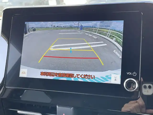 トヨタ ノア S－Z 佐賀県 2023(令5)年 2.1万km ホワイトパールクリスタルシャイン 純正8型ディスプレイオーディオ/・AM/FM/BTAppple Car Play/Android Auto//・バックカメラ/デジタルミラー型前後ドライブレコーダー/両側パワースライドドア/ハーフレザーシート/・シートヒーター「運転席/助手席」/スマートキー/アダプティブLEDヘッドライト/HDMI入力端子/電動パーキングブレーキ/オートホールド機能/純正17インチアルミホイール/純正フロアマット/新車保証書/取扱説明書/スペアキー1本/トヨタセーフティーセンス/・プリクラッシュセーフティ/・レーントレーシングアシスト（LTA）/・レーンディパーチャーアラート（車線逸脱警報機能）/・レーダークルーズコントロール（全車速追従機能付）/・ドライバー異常時対応システム/・プロアクティブドライビングアシスト（PDA）/・発進遅れ告知機能/・パーキングサポートブレーキ/・安全降車支援機能/・リヤクロストラフィックオートブレーキ