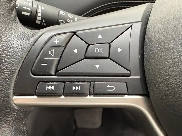日産 セレナ ハイウェイスター Vセレクション 兵庫県 2018(平30)年 7.2万km ブリリアントホワイトパール 社外メモリナビ(MDV-D706BTW)/フルセグ CD DVD MSV BT/社外フリップダウンモニター/プロパイロット/レーダークルーズコントロール/エマージェンシーブレーキ/LKA/パーキングアシスト/ソナー/アラウンドビューモニター/インテリジェントルームミラー/ドライブレコーダー/ETC/両側パワースライドドア/LEDヘッドライト/オートライト/スマートキー/スペアキー