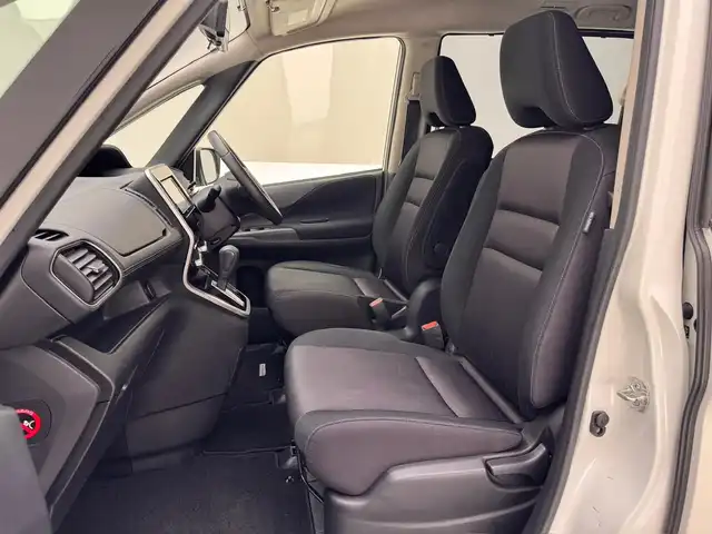 日産 セレナ ハイウェイスター Vセレクション 兵庫県 2018(平30)年 7.2万km ブリリアントホワイトパール 社外メモリナビ(MDV-D706BTW)/フルセグ CD DVD MSV BT/社外フリップダウンモニター/プロパイロット/レーダークルーズコントロール/エマージェンシーブレーキ/LKA/パーキングアシスト/ソナー/アラウンドビューモニター/インテリジェントルームミラー/ドライブレコーダー/ETC/両側パワースライドドア/LEDヘッドライト/オートライト/スマートキー/スペアキー
