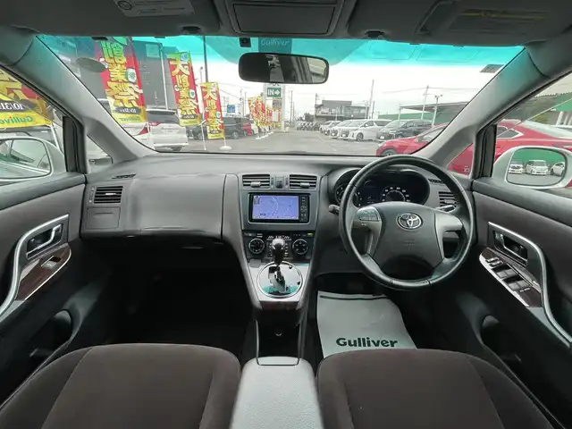 トヨタ マークＸ ジオ 240G 千葉県 2012(平24)年 7.7万km シルバーM 純正SDナビ【NSZT-W61G】/・CD/DVD/MSV/Bluetooth/フルセグ/バックカメラ/スマートキー/前席パワーシート/純正キセノンヘッドライト/フォグランプ/本革巻きステアリング/木目調パネル/純正16インチアルミホイール/ドアバイザー/サイド＆カーテンエアバッグ/ETC/新車時保証書＆取扱説明書