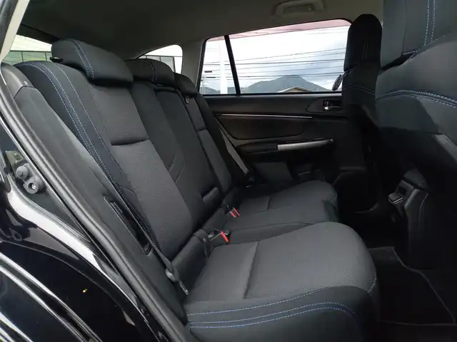 スバル レヴォーグ 1．6GT－S アイサイト 福井県 2017(平29)年 7.9万km クリスタルブラックシリカ 4WD/社外ナビ/・（フルセグTV/CD/DVD/Bluetooth）/バックカメラ/アイサイト/レーンキープアシスト/クリアランスソナー/レーダークルーズコントロール/前席パワーシート/ETC/前後ドライブレコーダー/パドルシフト/オートLEDヘッドライト/純正18インチAW/スマートキー