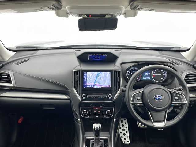 スバル フォレスター ハイブリッド 千葉県 2021(令3)年 1.9万km クリスタルブラックシリカ 衝突軽減ブレーキ/クルーズコントロール/ブラインドスポットモニター/シートヒーター/純正ナビ/（フルセグ/Bluetooth/FM/AM/ipod）/ドライブレコーダー/ハーフレザーシート/LEDヘッドライト/電動格納ミラー/パワーリアゲート/パドルシフト/ETC