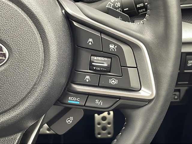 スバル フォレスター ハイブリッド 千葉県 2021(令3)年 1.9万km クリスタルブラックシリカ 衝突軽減ブレーキ/クルーズコントロール/ブラインドスポットモニター/シートヒーター/純正ナビ/（フルセグ/Bluetooth/FM/AM/ipod）/ドライブレコーダー/ハーフレザーシート/LEDヘッドライト/電動格納ミラー/パワーリアゲート/パドルシフト/ETC