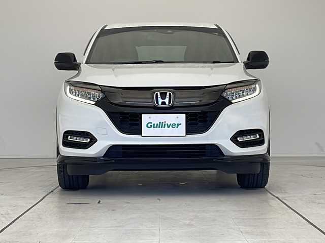 ホンダ ヴェゼル ハイブリッド RS ホンダセンシング 愛知県 2018(平30)年 5.1万km プラチナホワイトパール 純正8型ナビ/レーダークルーズコントロール/シートヒーター/バックカメラ/純正アルミホイール/LEDヘッドライト/パドルシフト/ドライブレコーダー/ETC/衝突軽減システム/フルセグ/CD DVD/Bluetooth/ステアリングスイッチ/スマートキー/プッシュスタート