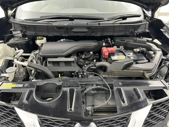 日産 エクストレイル 20Xtt エマージェンシーブレーキ 千葉県 2016(平28)年 6.8万km ダイヤモンドブラック 禁煙車/純正メモリナビ/・CD/DVD/BT/フルセグ/エマージェンシーブレーキ/車線逸脱警報/クルーズコントロール/アラウンドビューモニター/コーナーセンサー/ビルトインETC/パワーバックドア/防水シート/前席シートヒーター/ブラインドスポットモニター/LEDヘッドライト/オートライト/スマートキー/アイドリングストップ