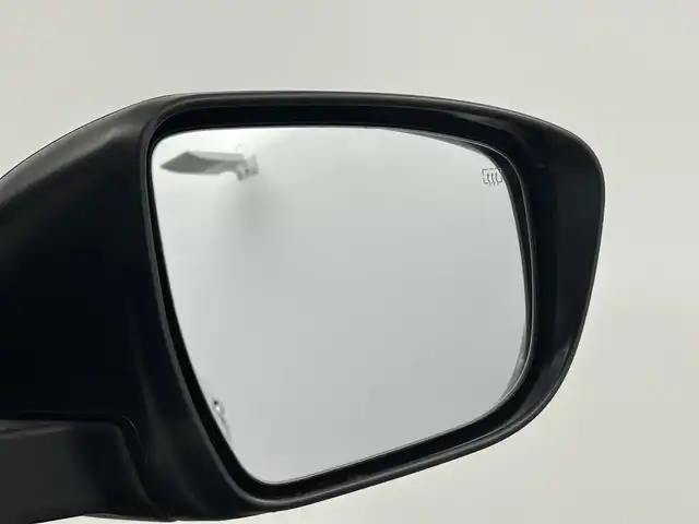 日産 エクストレイル 20Xtt エマージェンシーブレーキ 千葉県 2016(平28)年 6.8万km ダイヤモンドブラック 禁煙車/純正メモリナビ/・CD/DVD/BT/フルセグ/エマージェンシーブレーキ/車線逸脱警報/クルーズコントロール/アラウンドビューモニター/コーナーセンサー/ビルトインETC/パワーバックドア/防水シート/前席シートヒーター/ブラインドスポットモニター/LEDヘッドライト/オートライト/スマートキー/アイドリングストップ