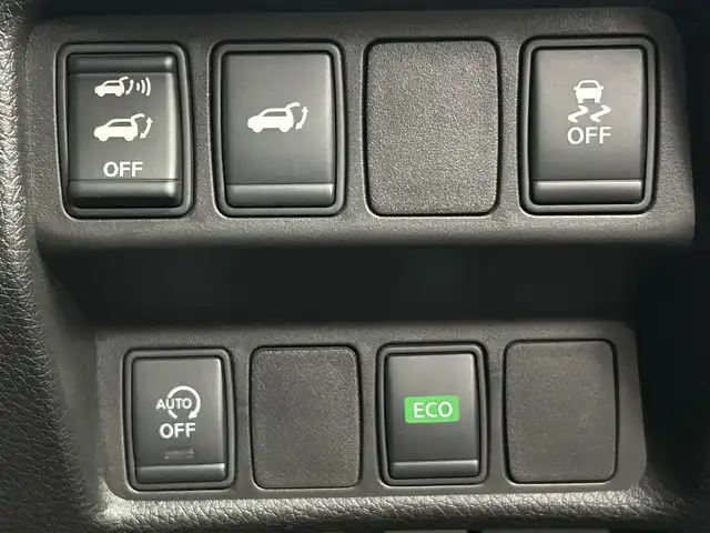 日産 エクストレイル 20Xtt エマージェンシーブレーキ 千葉県 2016(平28)年 6.8万km ダイヤモンドブラック 禁煙車/純正メモリナビ/・CD/DVD/BT/フルセグ/エマージェンシーブレーキ/車線逸脱警報/クルーズコントロール/アラウンドビューモニター/コーナーセンサー/ビルトインETC/パワーバックドア/防水シート/前席シートヒーター/ブラインドスポットモニター/LEDヘッドライト/オートライト/スマートキー/アイドリングストップ