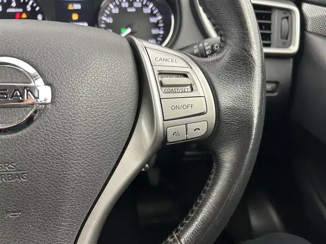 日産 エクストレイル 20Xtt エマージェンシーブレーキ 千葉県 2016(平28)年 6.8万km ダイヤモンドブラック 禁煙車/純正メモリナビ/・CD/DVD/BT/フルセグ/エマージェンシーブレーキ/車線逸脱警報/クルーズコントロール/アラウンドビューモニター/コーナーセンサー/ビルトインETC/パワーバックドア/防水シート/前席シートヒーター/ブラインドスポットモニター/LEDヘッドライト/オートライト/スマートキー/アイドリングストップ