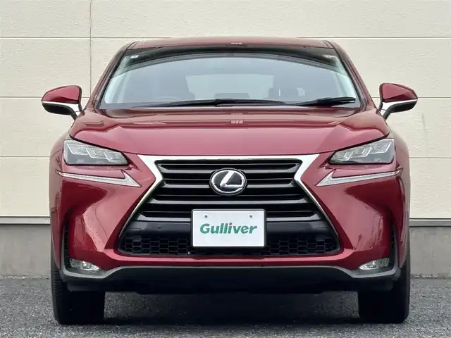 レクサス ＮＸ 300h バージョンL 茨城県 2016(平28)年 7.8万km レッドマイカクリスタルシャイン 純正ナビ/　(AM/FM/フルセグTV/Bluetooth/CD/DVD)/ドライブモードセレクト/パドルシフト/ドライブレコーダー/クルーズコントロール/オートホールド/電動リアゲート/ハンドルヒーター/シートヒーター/本革シート/純正フロアマット/純正アルミホイール/三眼LEDライト/衝突軽減防止装置/ETC/シートベンチレーション/スマートエントリー