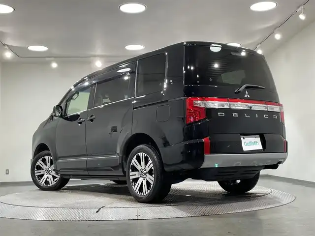 三菱 デリカＤ：５ G パワーパッケージ 愛知県 2022(令4)年 2.6万km アメジストブラック ＢＩＧＸ１１インチナビ/(フルセグTV/CD・DVD再生/SD/ラジオ/USB/Bluetooth/HDMI)/アラウンドビューモニター　/電動サイドステップ　/e-Assist/　　-衝突軽減ブレーキ　/　　-レーダークルーズコントロール/　　-車線逸脱警報/　　-オートマチックハイビーム/　　-誤発進抑制機能/両側電動スライドドア　/シートヒーター　/ＡＣ１００Ｖ　/ビルトインＥＴＣ　/電動バックドア/LEDヘッドライト/LEDフォグランプ/ドライブレコーダー/ステアリングヒーター　/パワーシート/パドルシフト/プッシュスタート/　　-スマートキー