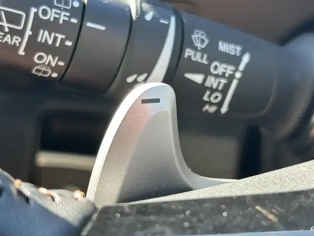 ホンダ Ｎ ＢＯＸ カスタム ターボ 和歌山県 2024(令6)年 1万km プラチナホワイトパール 純正9インチナビ/バックカメラ/フルセグTV/衝突軽減ブレーキ/前後コーナーセンサー/レーダークルコン/オートライト/シートヒーター/両側パワスラ/電動パーキング/オートホールド/ステリモ/LEDヘッドライト/パドルシフト/ハーフレザーシート/後席サンシェード