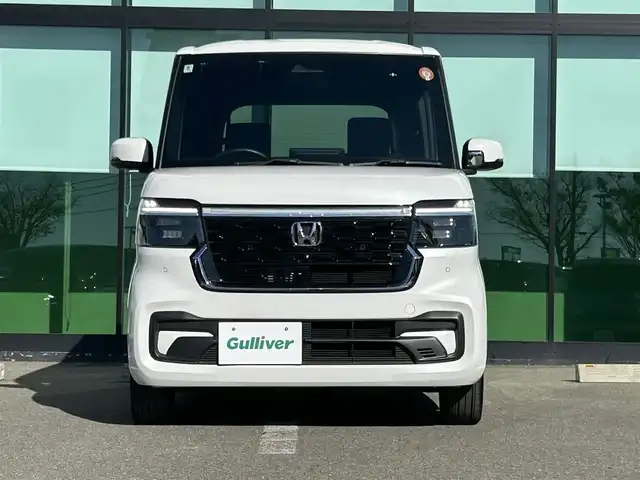 ホンダ Ｎ ＢＯＸ カスタム ターボ 和歌山県 2024(令6)年 1万km プラチナホワイトパール 純正9インチナビ/バックカメラ/フルセグTV/衝突軽減ブレーキ/前後コーナーセンサー/レーダークルコン/オートライト/シートヒーター/両側パワスラ/電動パーキング/オートホールド/ステリモ/LEDヘッドライト/パドルシフト/ハーフレザーシート/後席サンシェード