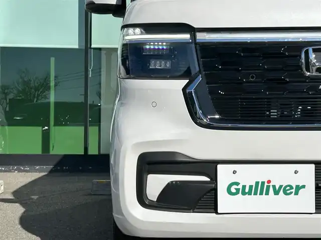 ホンダ Ｎ ＢＯＸ カスタム ターボ 和歌山県 2024(令6)年 1万km プラチナホワイトパール 純正9インチナビ/バックカメラ/フルセグTV/衝突軽減ブレーキ/前後コーナーセンサー/レーダークルコン/オートライト/シートヒーター/両側パワスラ/電動パーキング/オートホールド/ステリモ/LEDヘッドライト/パドルシフト/ハーフレザーシート/後席サンシェード