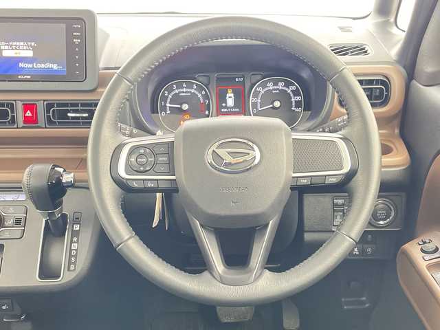 ダイハツ ムーヴ キャンバス セオリー G 愛知県 2023(令5)年 1.6万km パールホワイトⅢ スマートアシストIII/SDナビ　SDカードなし/ホットカップホルダー/シートヒーター/LEDヘッドライト/両側パワースライドドア/オートマチックハイビーム/レーンキープアシスト/衝突軽減システム/フルセグ/CD DVD/Bluetooth/ステアリングスイッチ/スマートキー/プッシュスタート