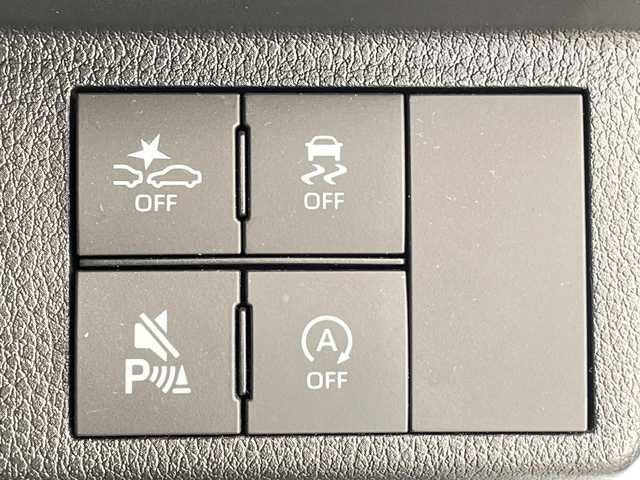 ダイハツ ムーヴ キャンバス セオリー G 愛知県 2023(令5)年 1.6万km パールホワイトⅢ スマートアシストIII/SDナビ　SDカードなし/ホットカップホルダー/シートヒーター/LEDヘッドライト/両側パワースライドドア/オートマチックハイビーム/レーンキープアシスト/衝突軽減システム/フルセグ/CD DVD/Bluetooth/ステアリングスイッチ/スマートキー/プッシュスタート