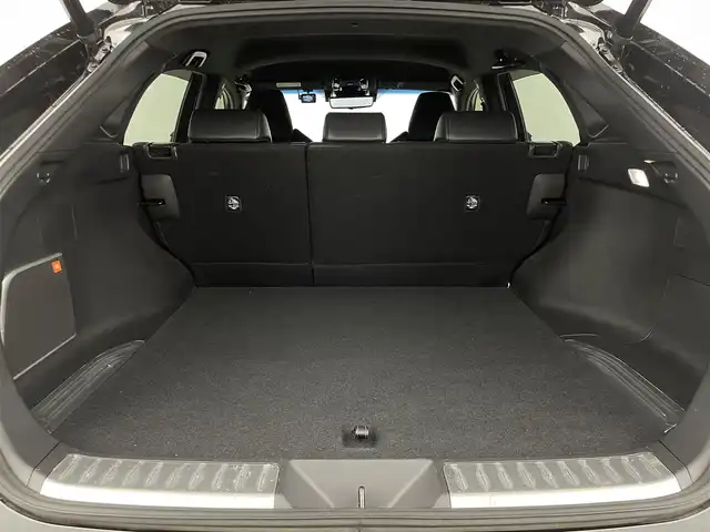 トヨタ ハリアー ハイブリッド Z レザーパッケージ 群馬県 2020(令2)年 3.8万km プレシャスブラックパール T-Connect SDナビゲーションシステム/・AM/FM/USB/Bluetooth//・Miracast/AppleCarPlay/AndroidAuto/JBLプレミアムサウンドシステム/デジタルインナーミラー(前後録画機能付)/前席パワーシート/シートヒーター/シートベンチレーション/バックカメラ/トヨタセーフティセンス/・プリクラッシュセーフティ（歩行者[昼夜]・自転車運転者[昼]検知機能付衝突回避支援タイプ/・レーントレーシングアシスト/・アダプティブハイビームシステム/・ロードサインアシスト/・レーダークルーズコントロール(全車速追従機能付)/先行車発進告知機能/パーキングサポートブレーキ(前後静止物/後方接近車両)/ブラインドスポットモニター/LEDヘッドランプ
